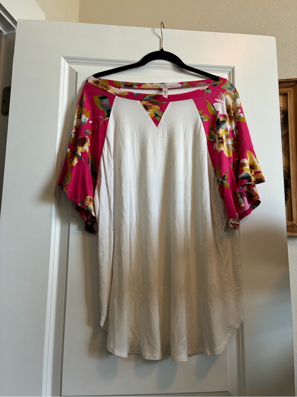 Emerald White Body with Pink Floral Raglan Sleeve Top